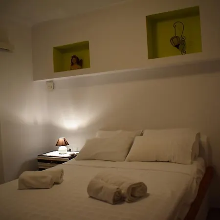 Katogi Apartment *